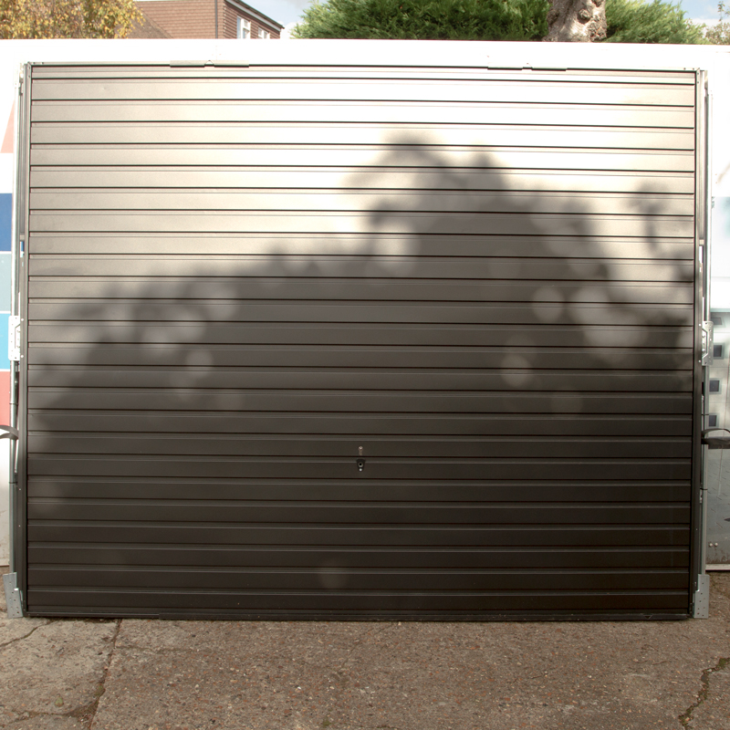 Garador Horizon + 4 point locking Horizontally Ribbed Retractable Garage Door in RAL9005 Black