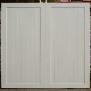 Wessex Frensham Vertical with Border in White Woodgrain